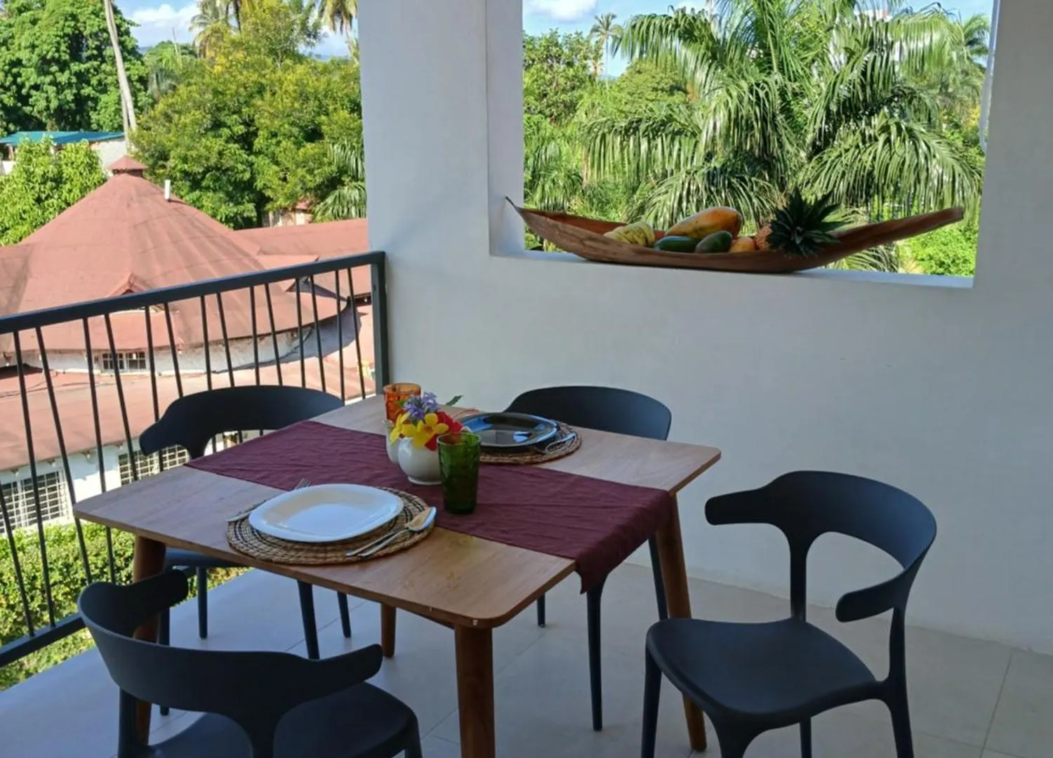 En Plaza Center Penthouse Con 3 Terrazas En El Centro De Las Terrenas La Playa Esta A 5 Min A Pied